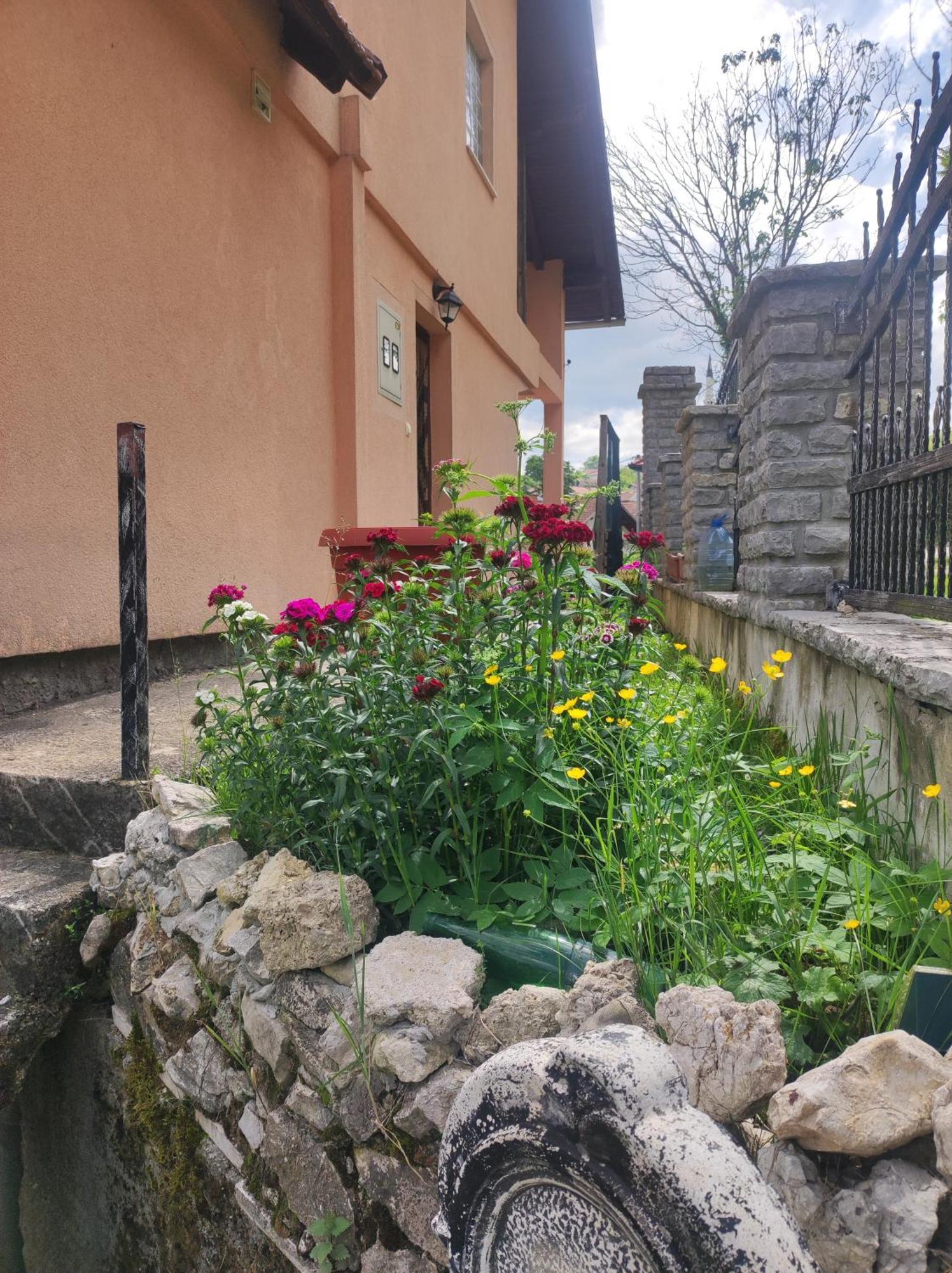 Apartment Neo Bihać Esterno foto